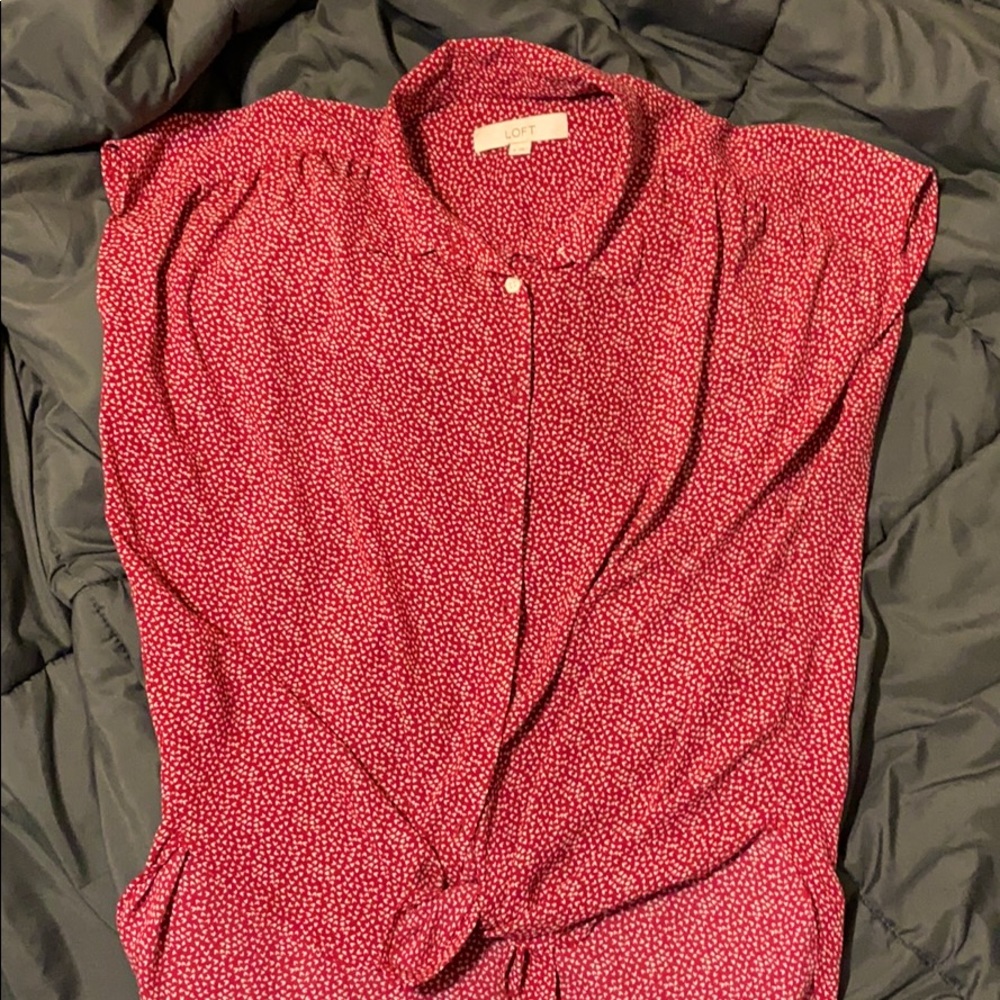 Loft Heart Print Button Down Tie Top Size M